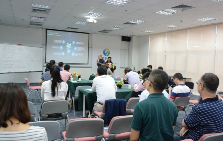 上海育课培训有限公司轮播图2
